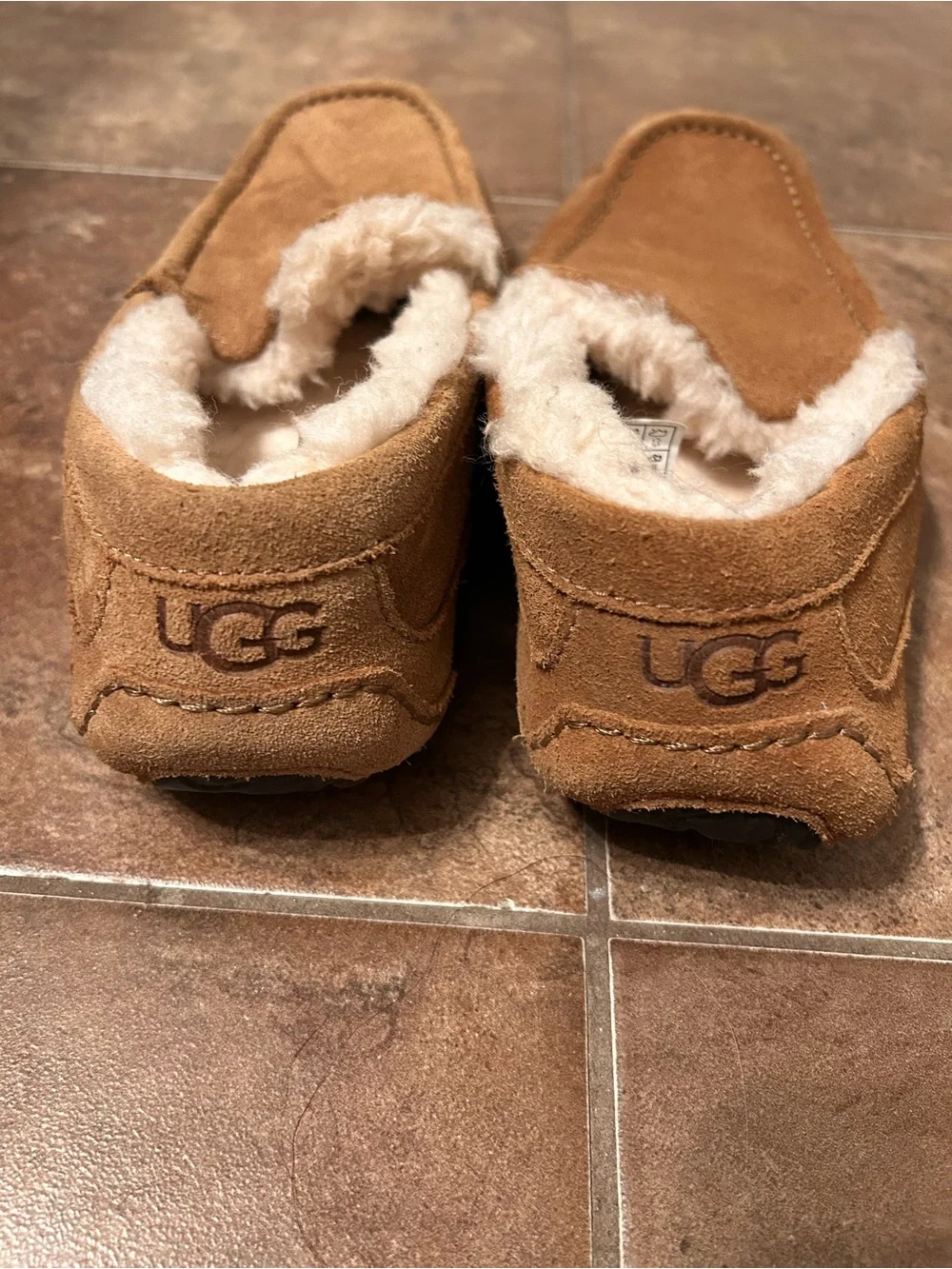 UGG Kids Chestnut Brown Shearling Lined Slippers - Size 7